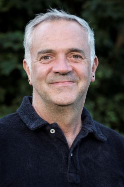 Prof. Dr. Crispin Thurlow